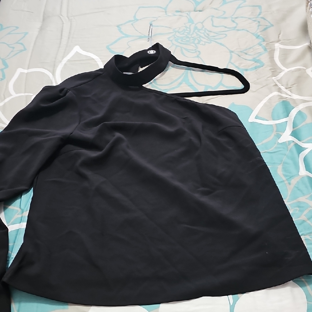 Black Asymmetrical Top